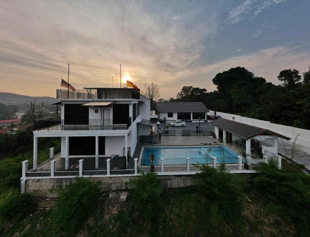 Jenderam Hill Villa Sepang Eksteriør billede