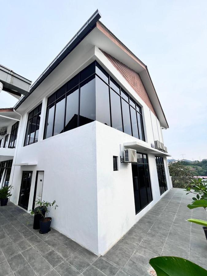Jenderam Hill Villa Sepang Eksteriør billede